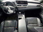 Lexus ES 2020