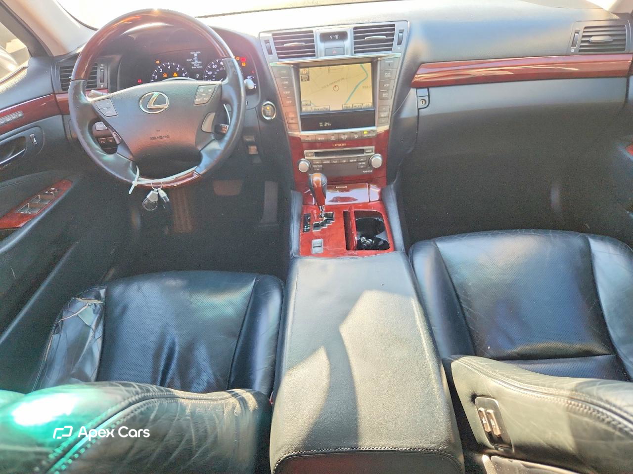 Lexus LS 2011