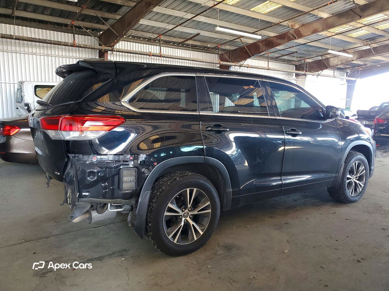 Toyota Highlander 2017