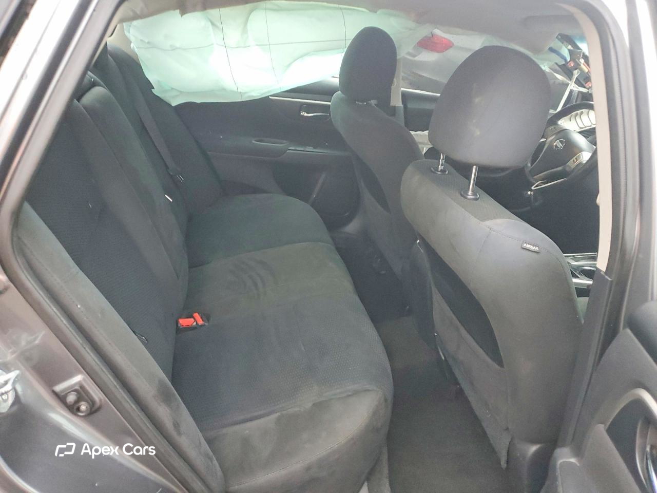 Nissan Altima 2015