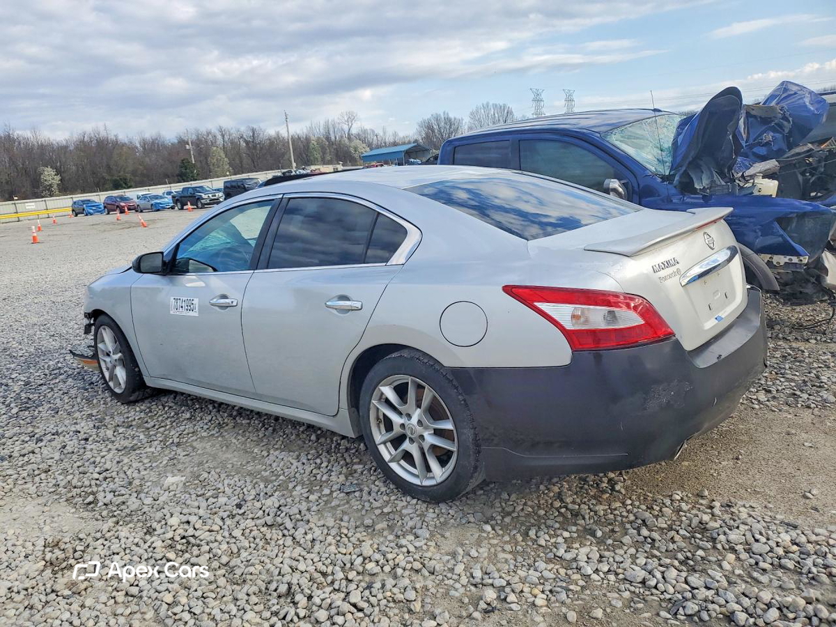 Nissan Maxima 2013