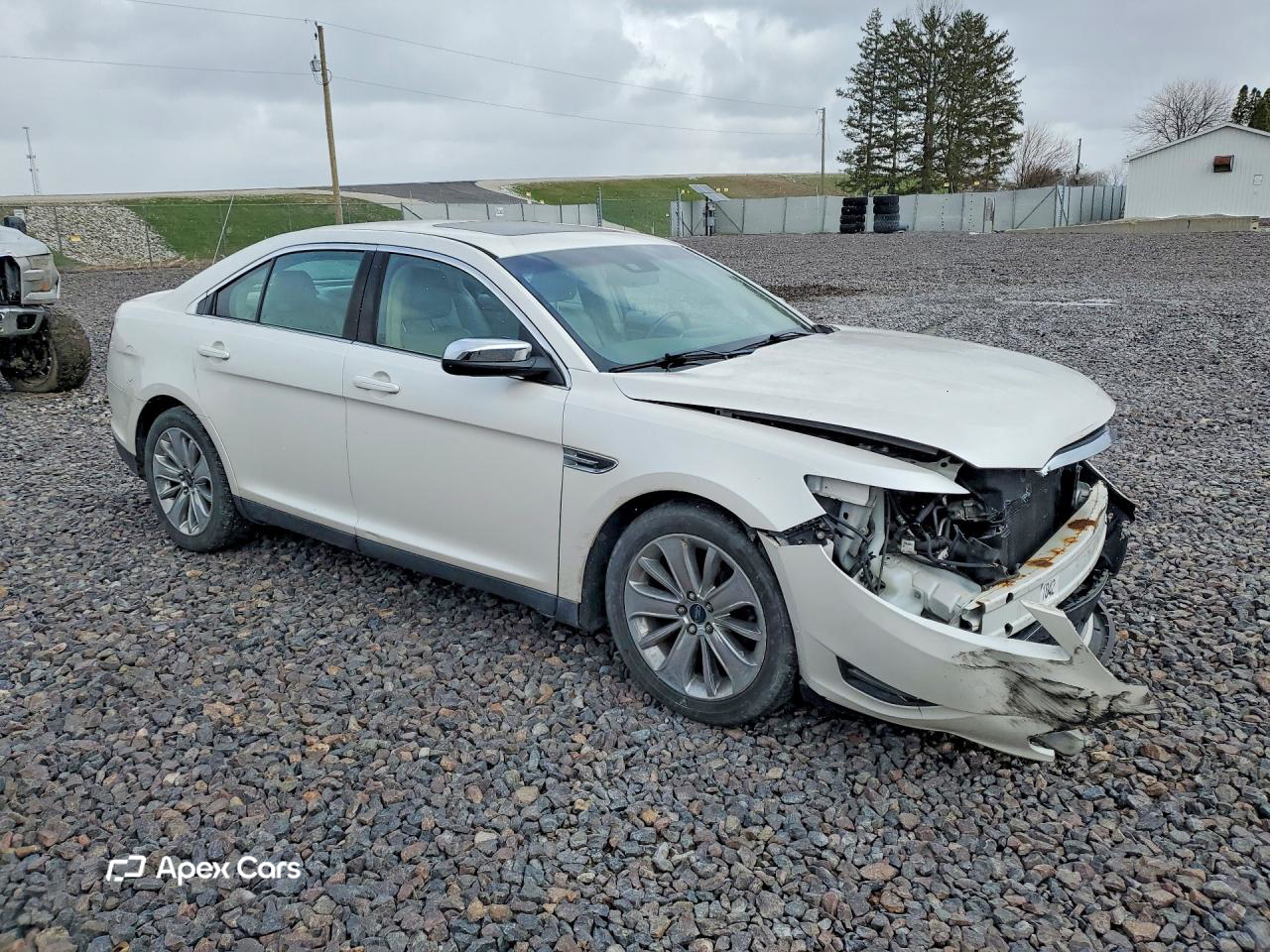 Ford Taurus 2011