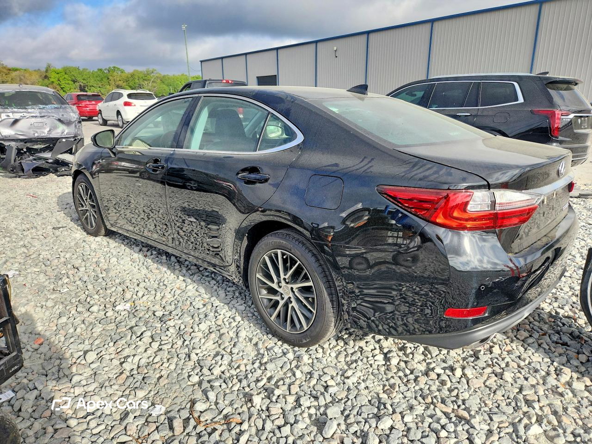 Lexus ES 2017