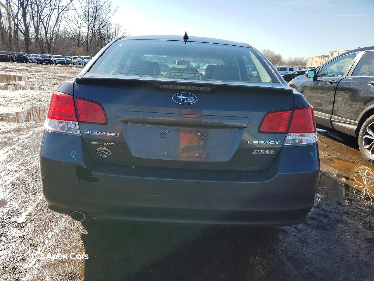 Subaru Legacy 2011