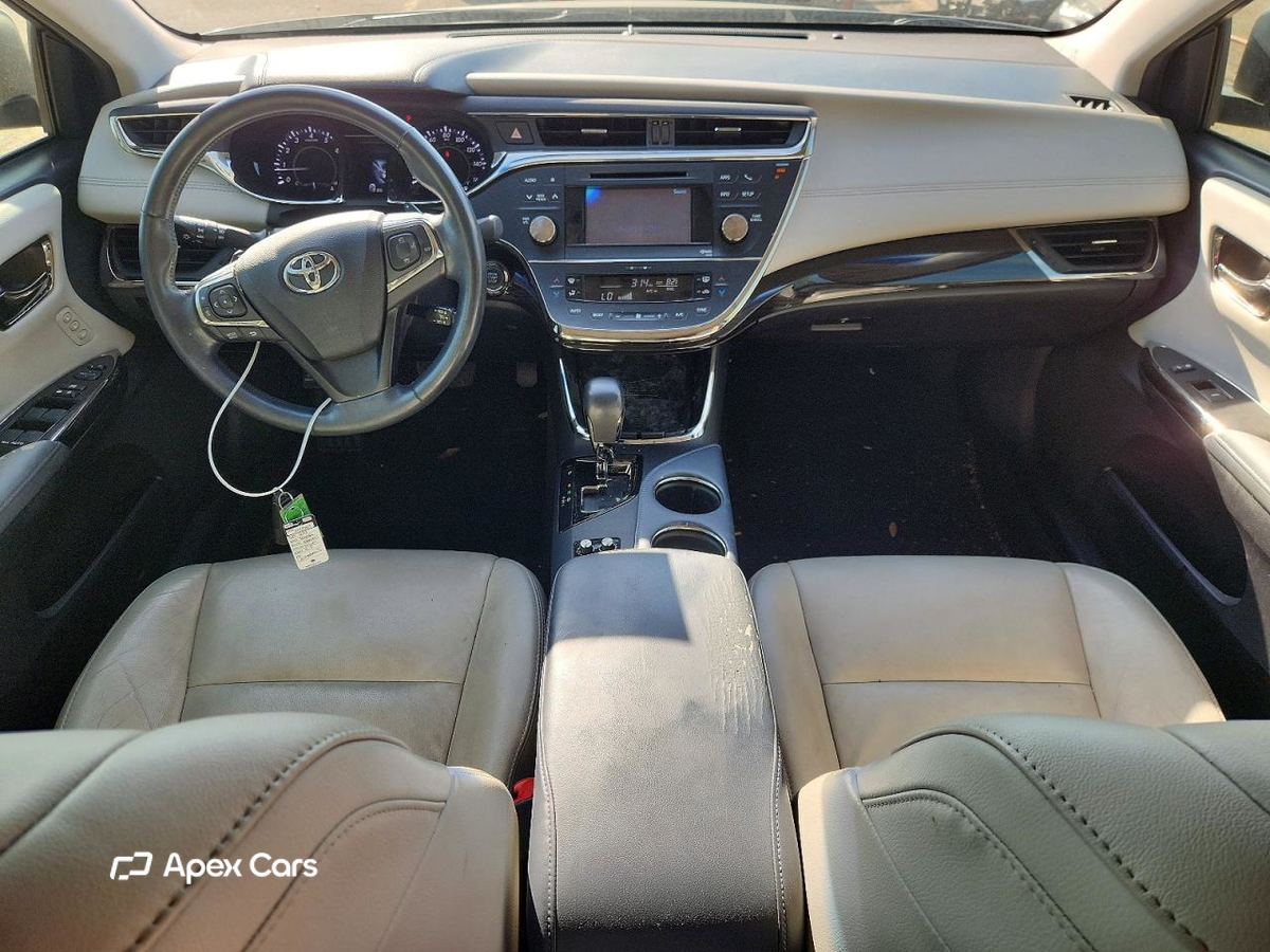 Toyota Avalon 2013