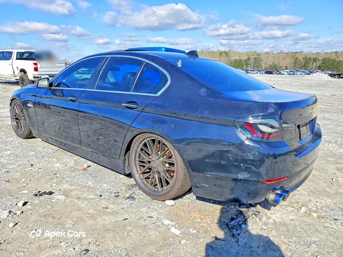 BMW Series 5 2011