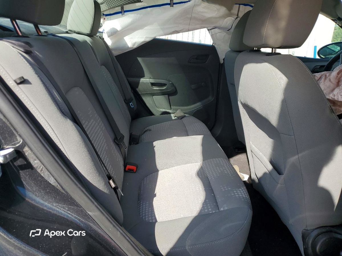 Chevrolet Sonic 2018