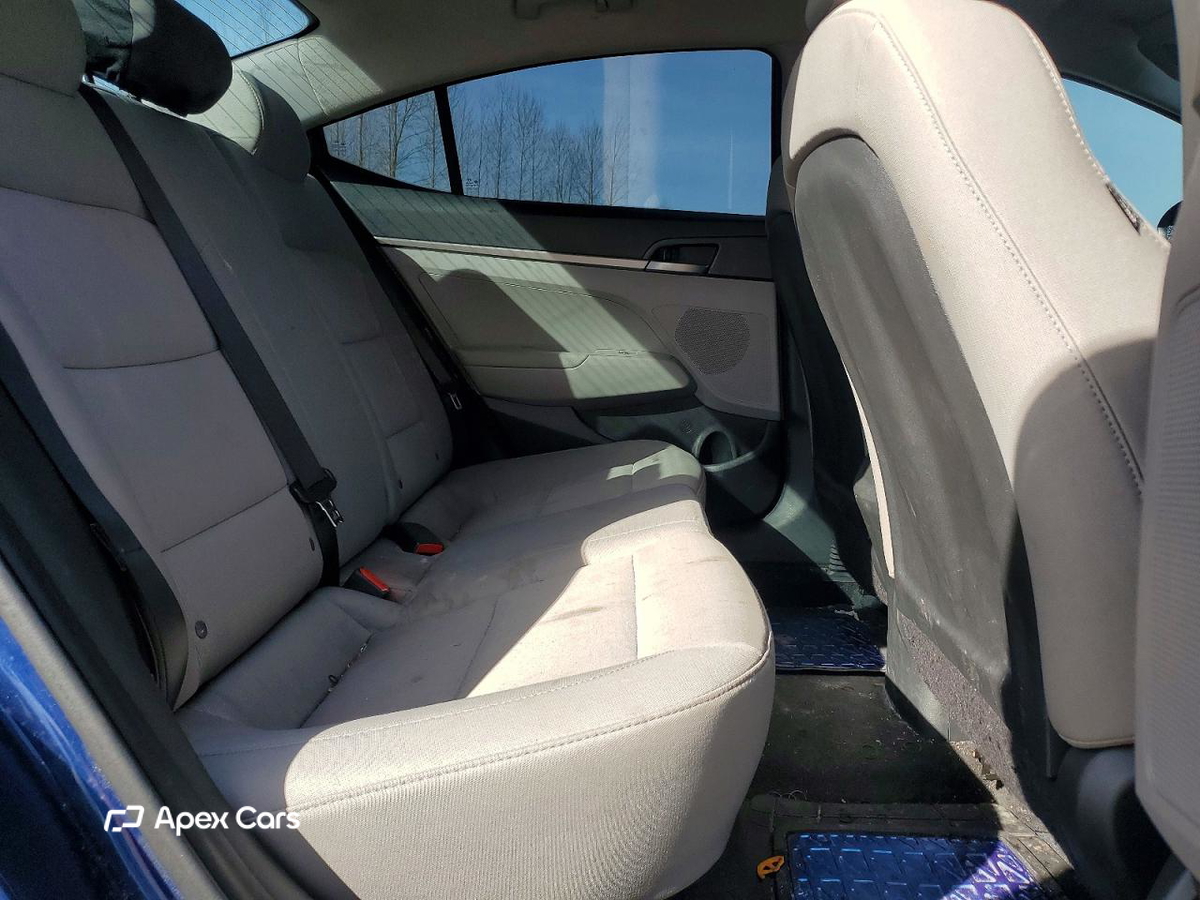 Hyundai Elantra 2018