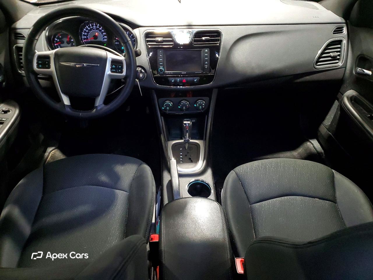 Chrysler 200 2011