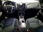 Chrysler 200 2011
