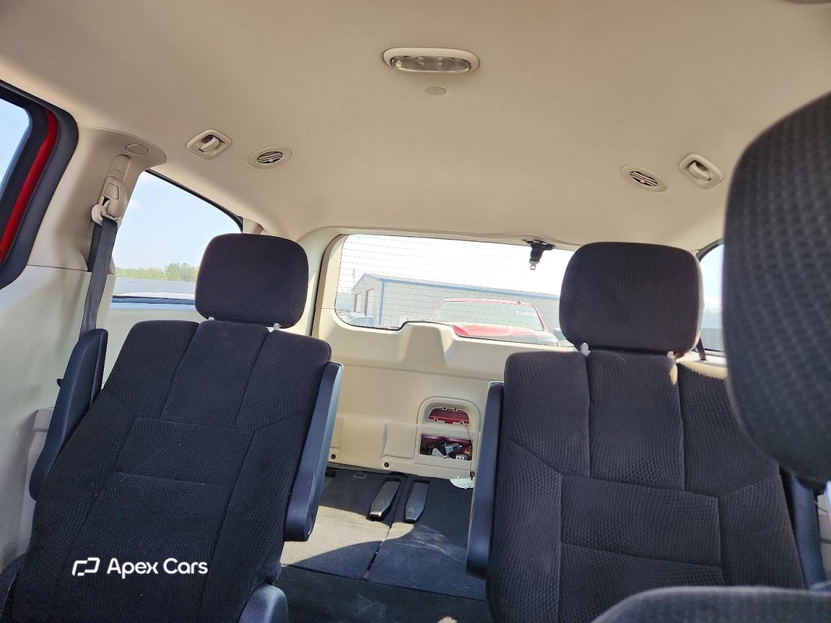 Dodge Caravan 2013