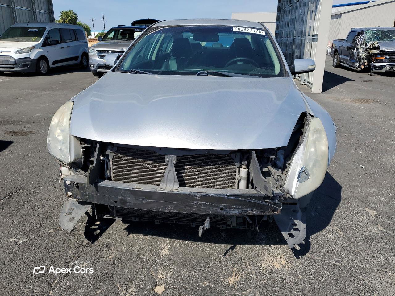 Nissan Altima 2010