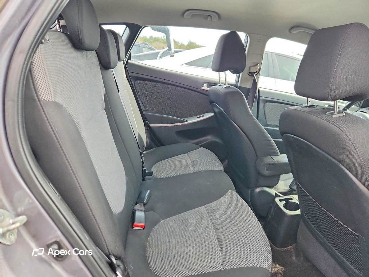 Hyundai Accent 2014