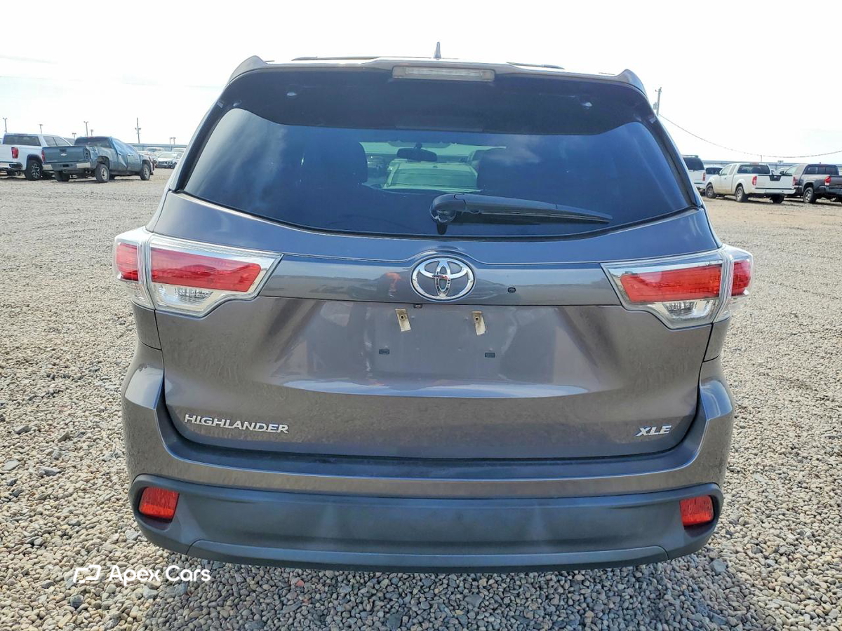 Toyota Highlander 2016
