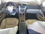Lexus IS 2011