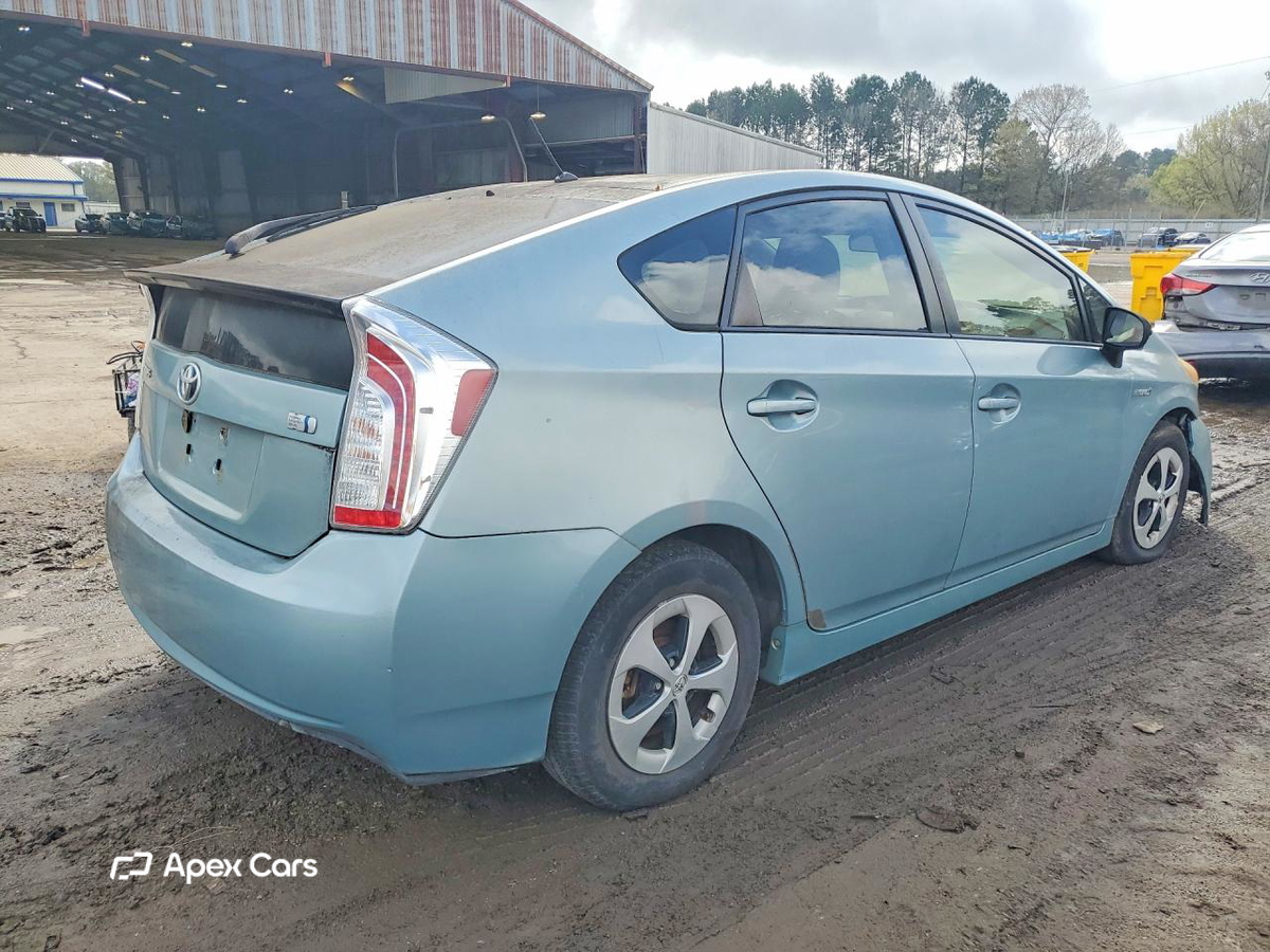 Toyota Prius 2012