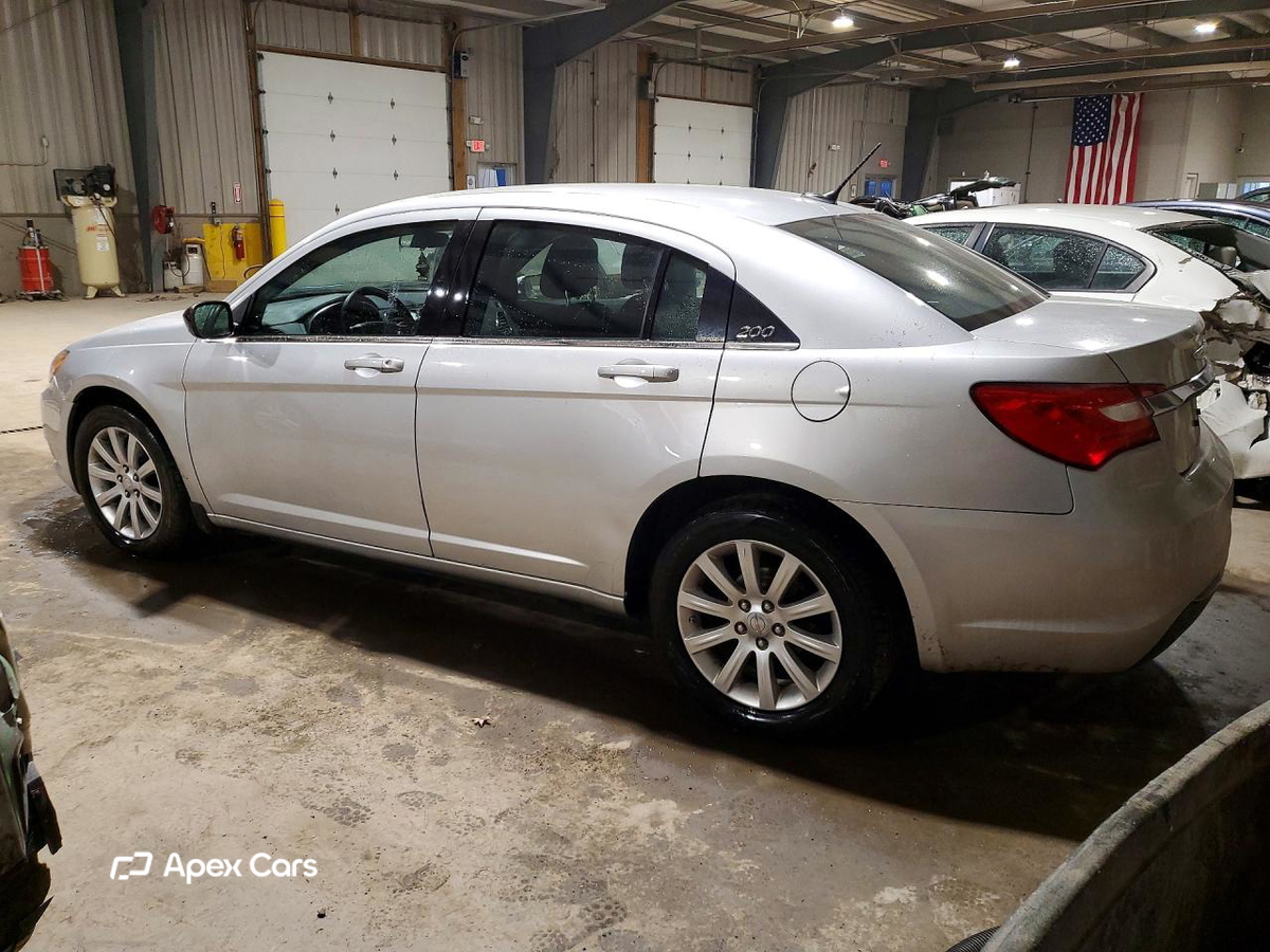 Chrysler 200 2011