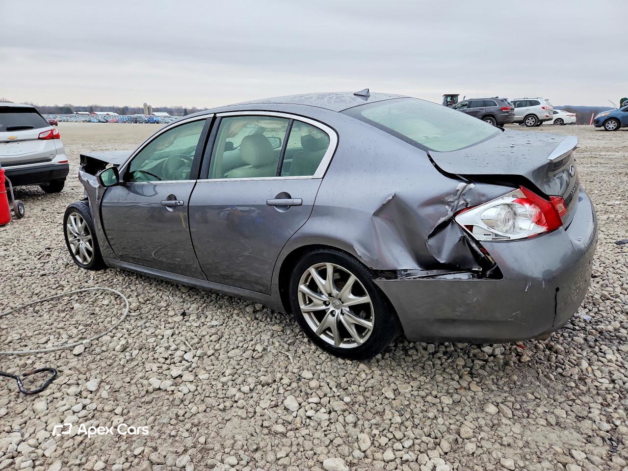 Infiniti G 2012