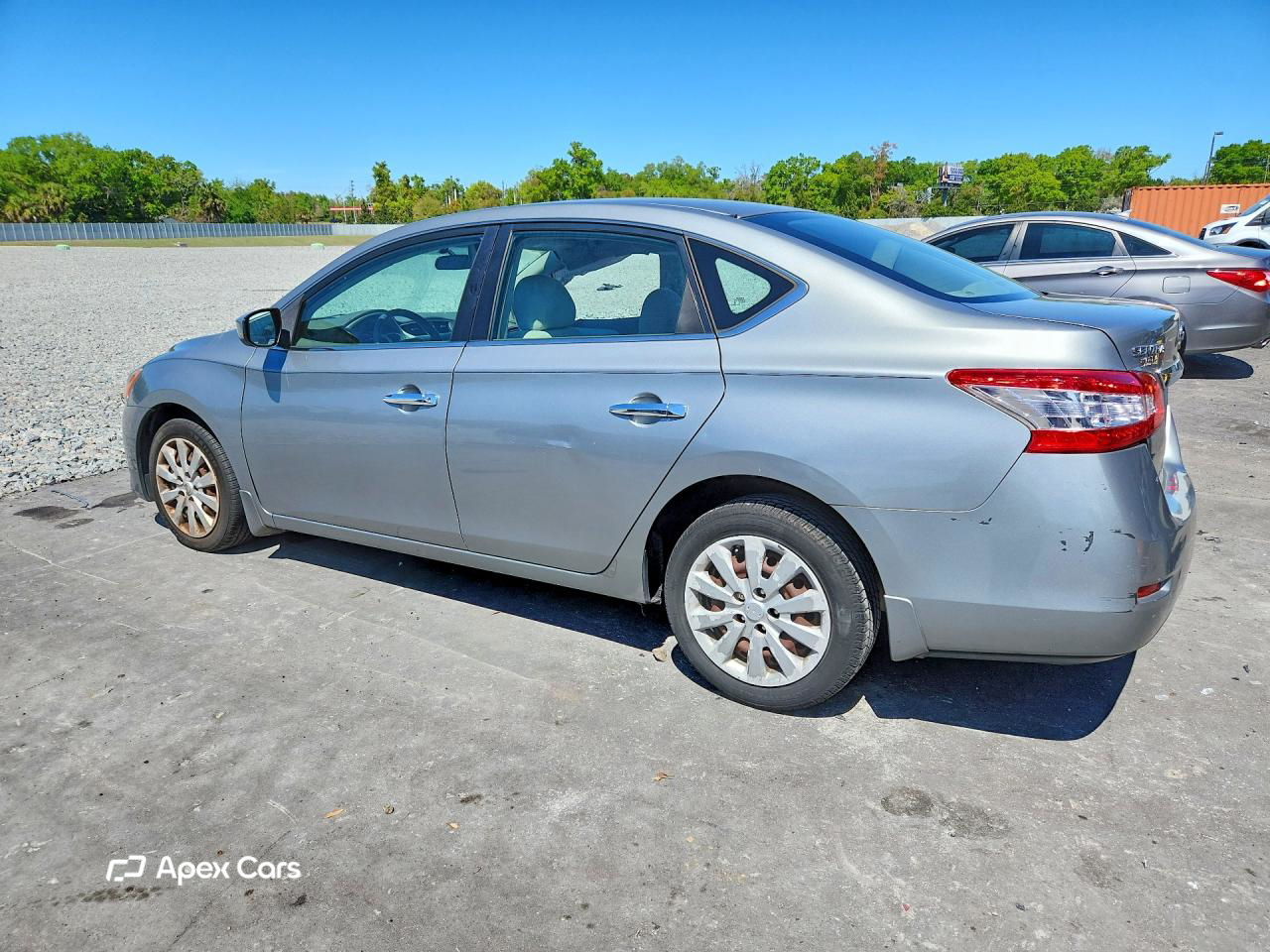 Nissan Sentra 2013