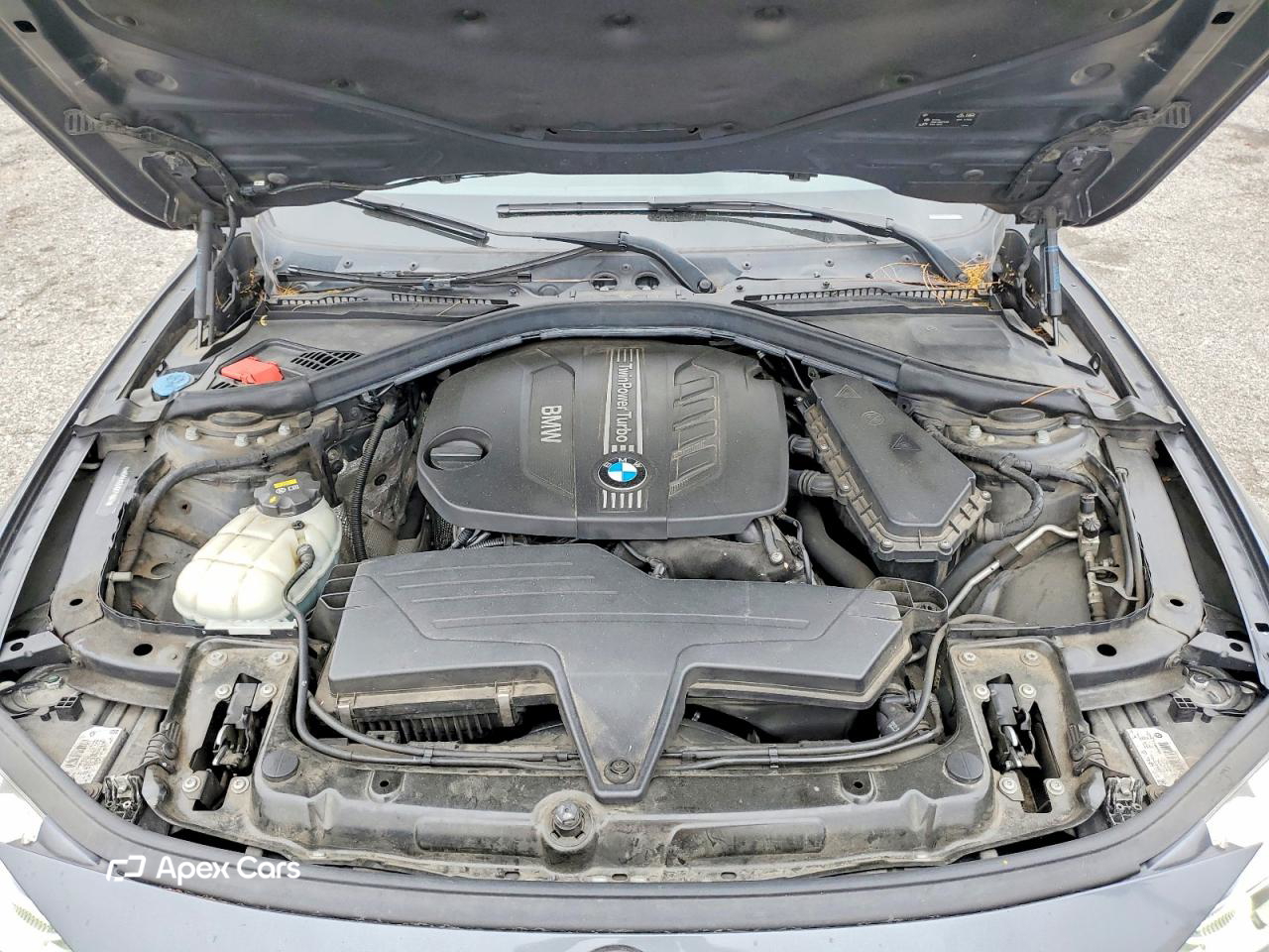 BMW Series 3 2016