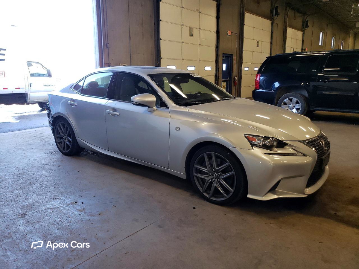 Lexus IS 2015