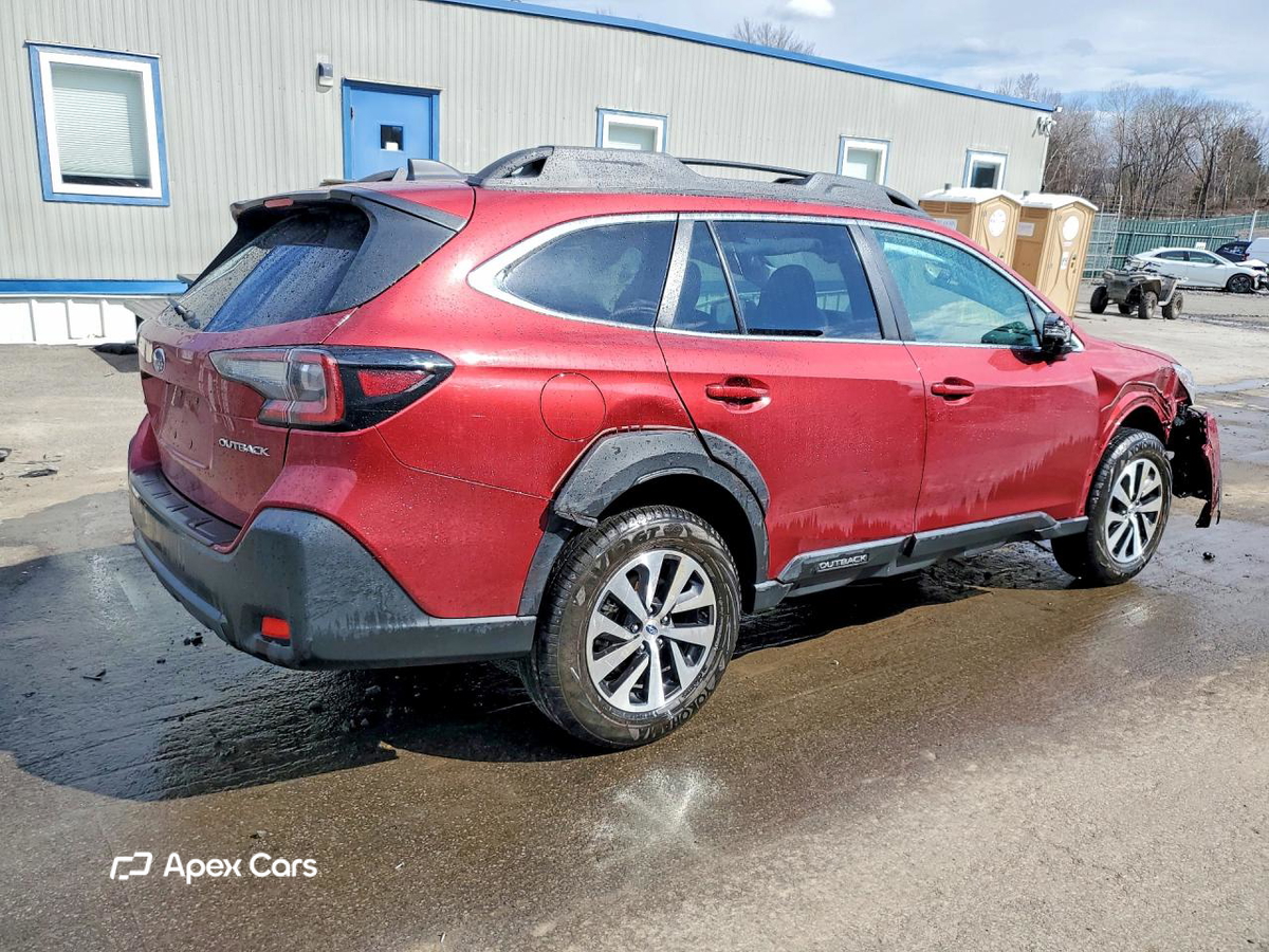 Subaru Outback 2025