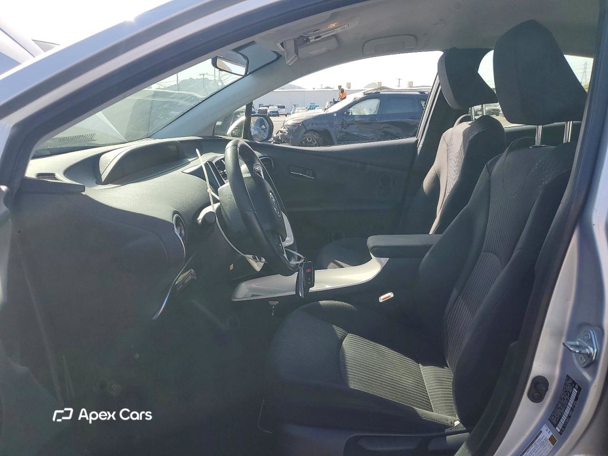 Toyota Prius 2016
