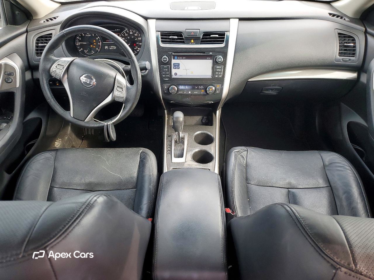 Nissan Altima 2015