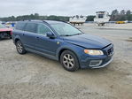 Volvo XC70 2010