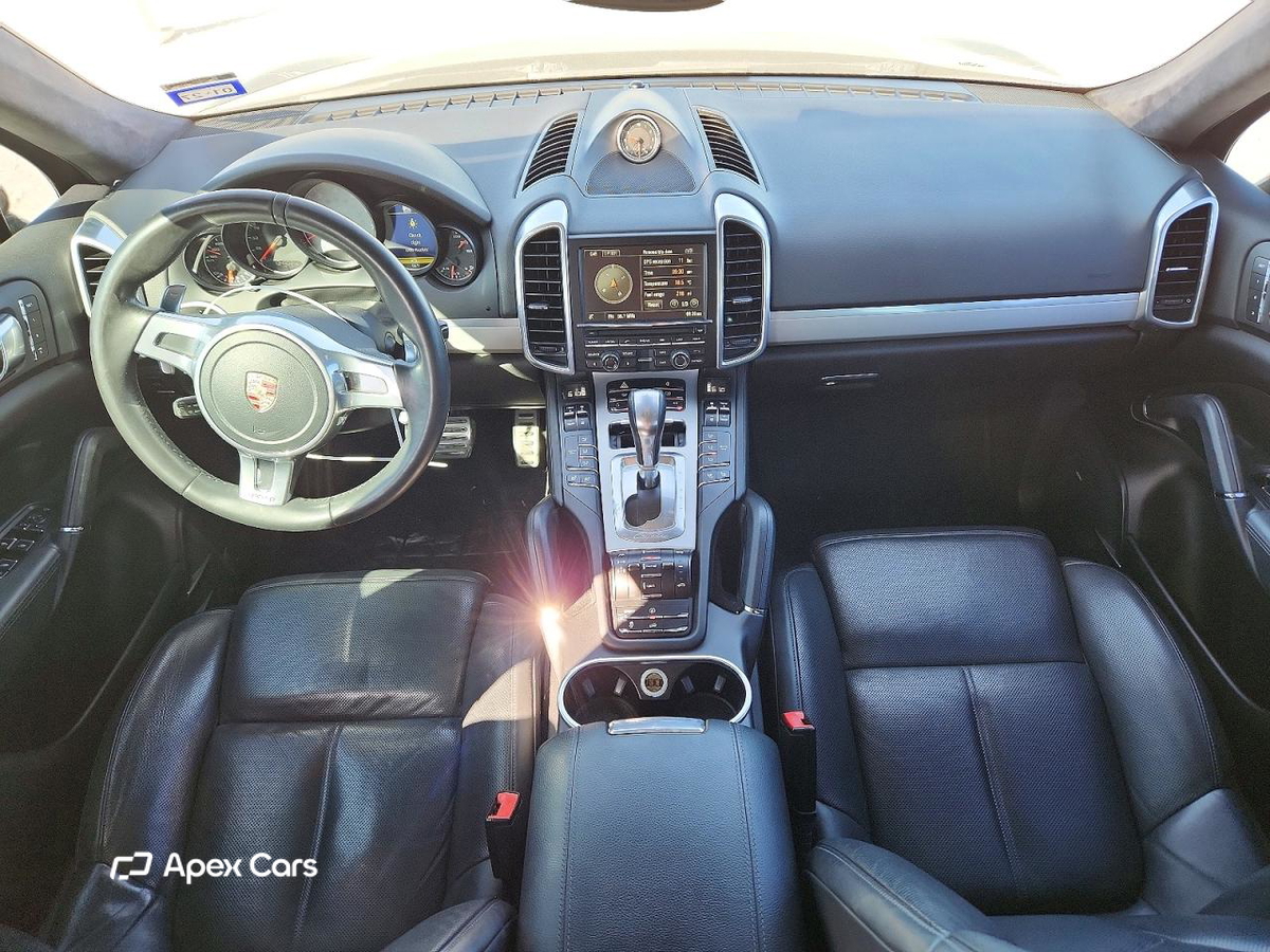 Porsche Cayenne 2013