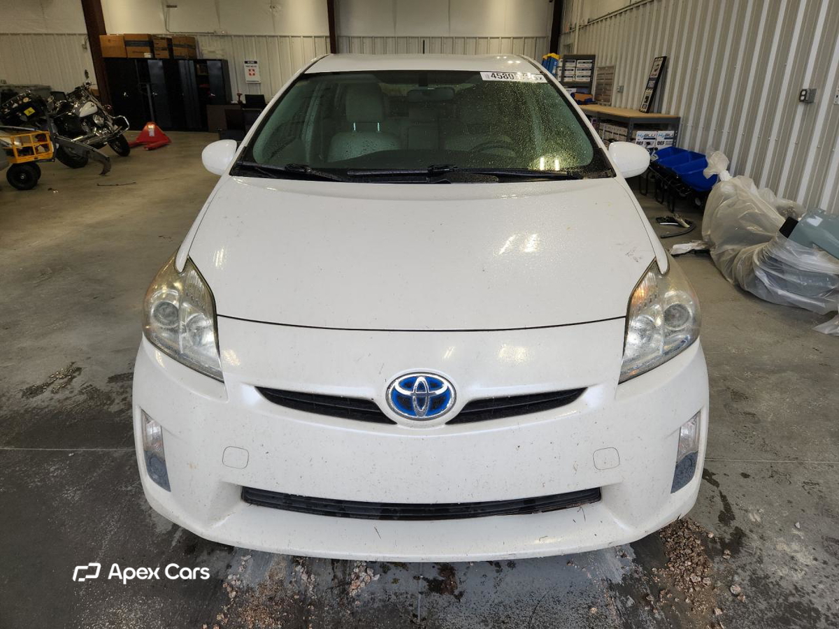 Toyota Prius 2011