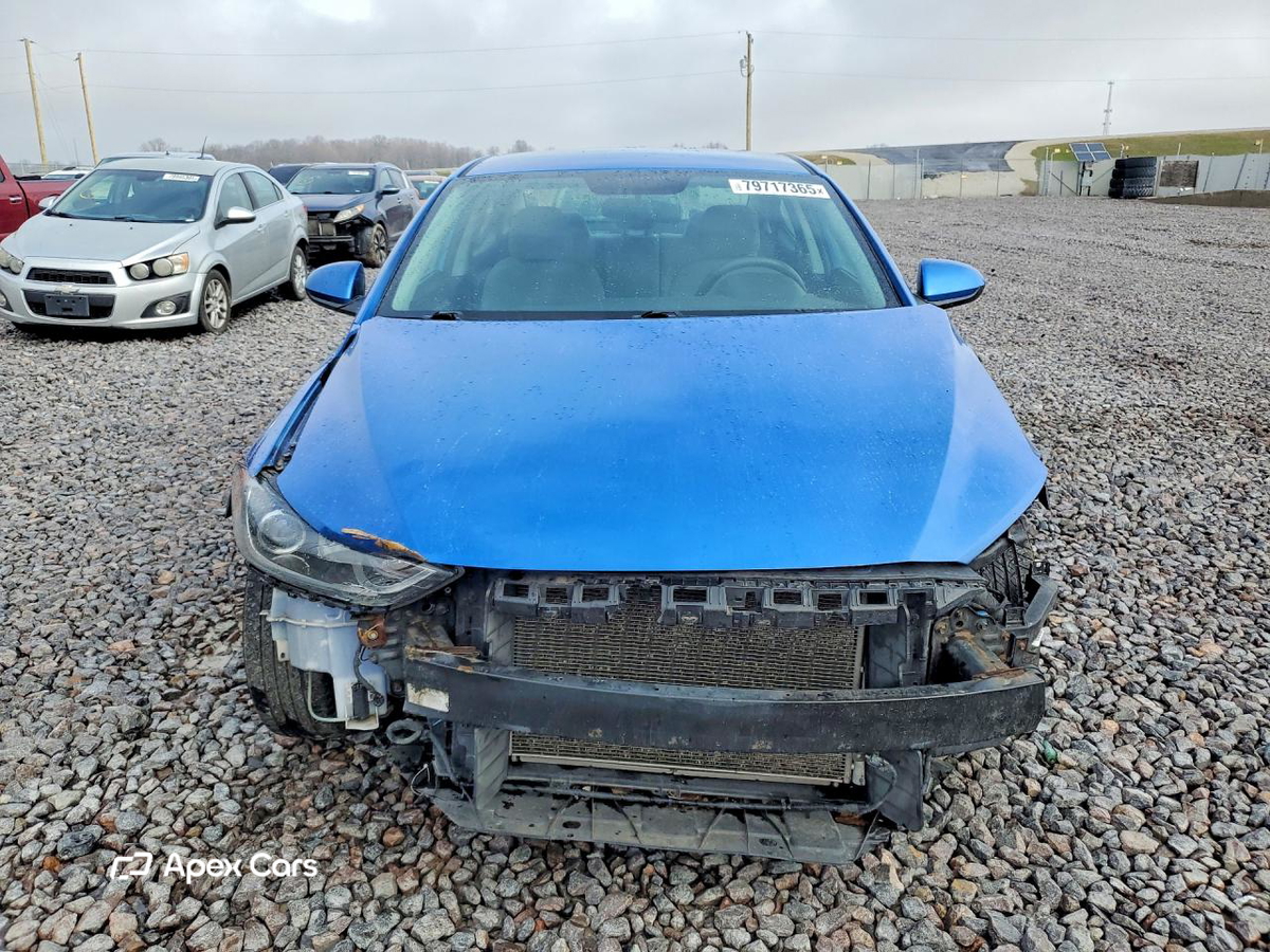 Hyundai Elantra 2017
