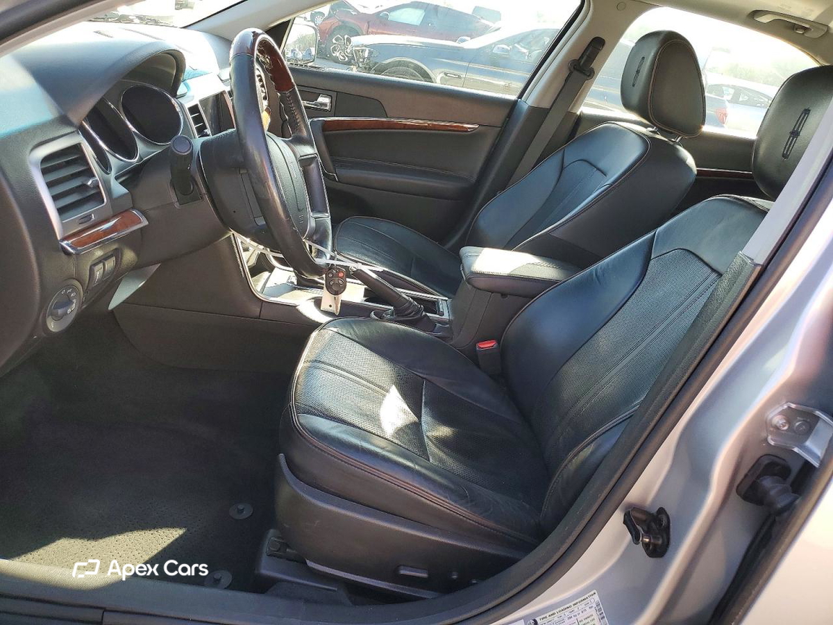 Lincoln MKZ 2010