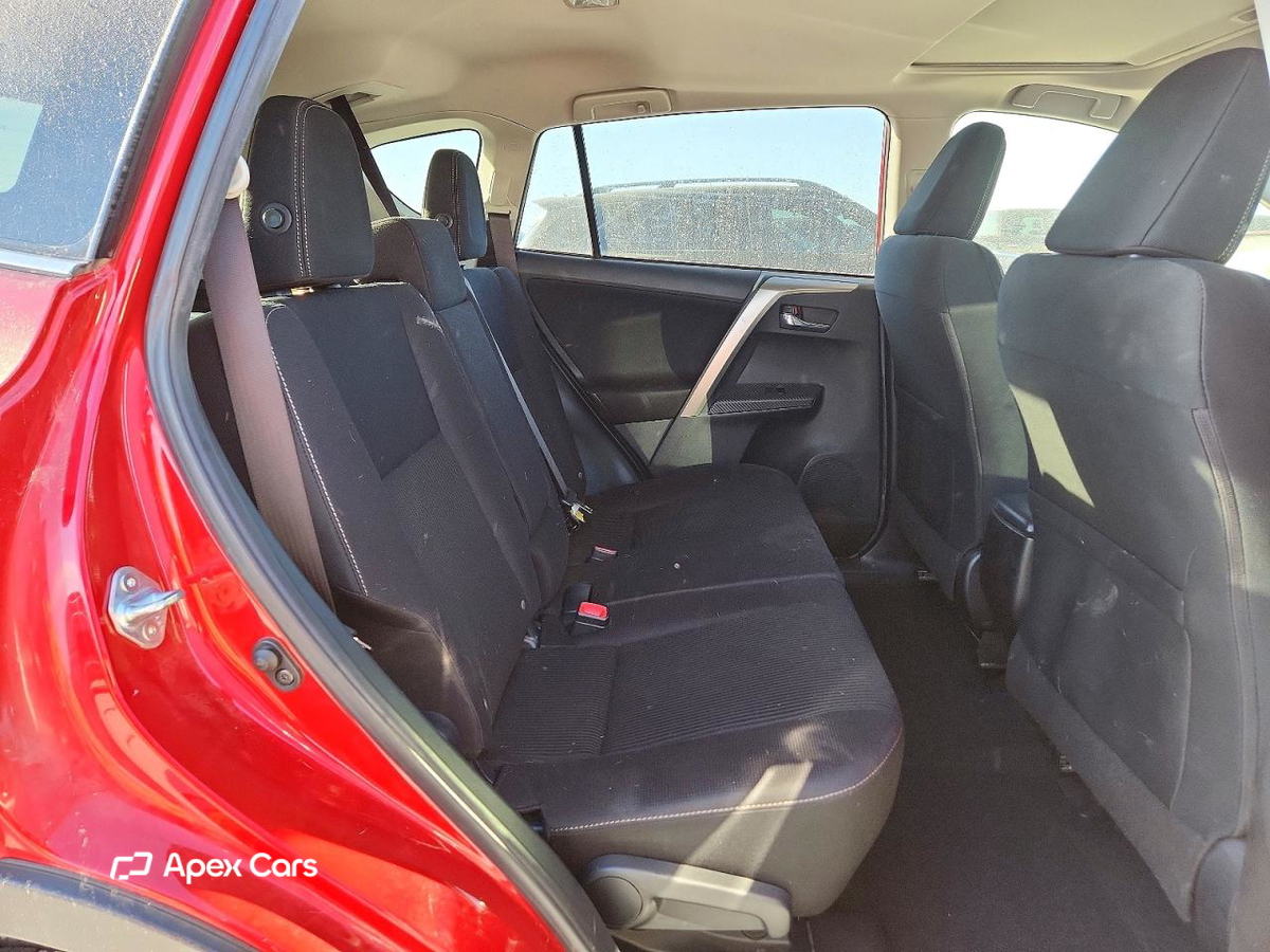 Toyota RAV 4 2015