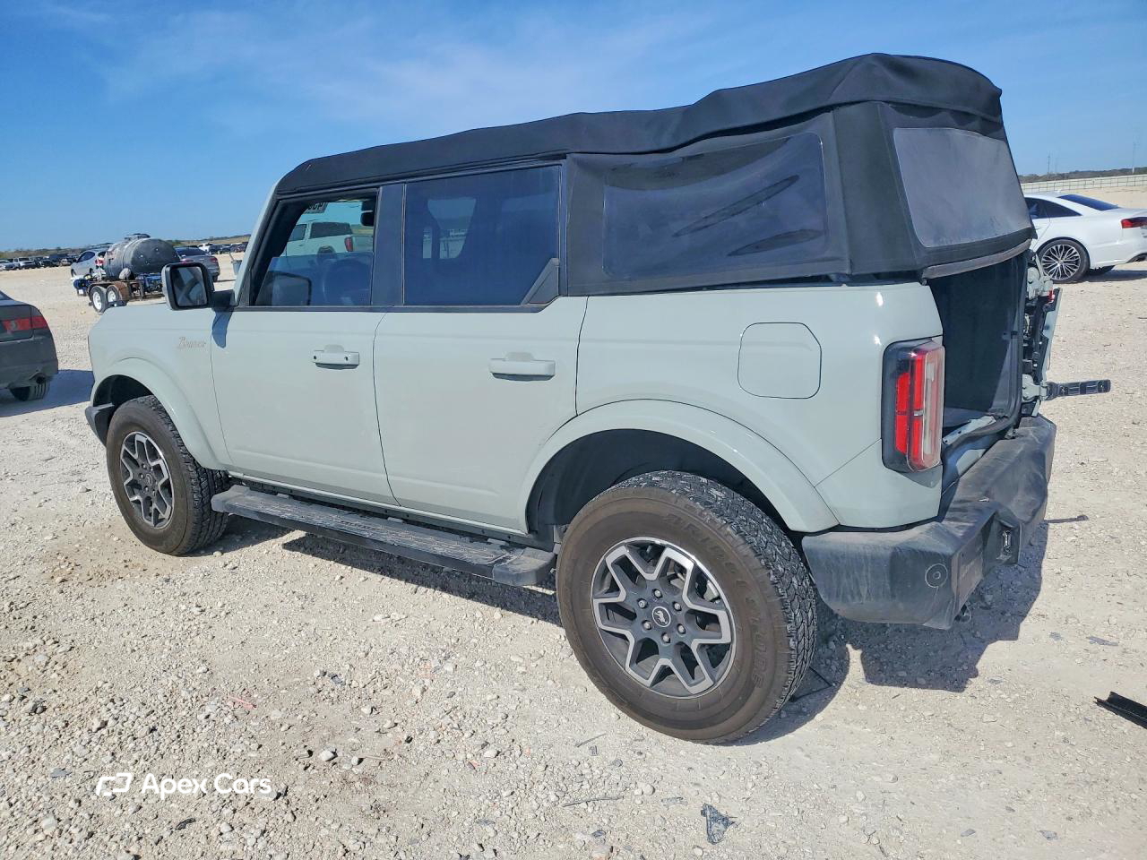Ford Bronco 2024