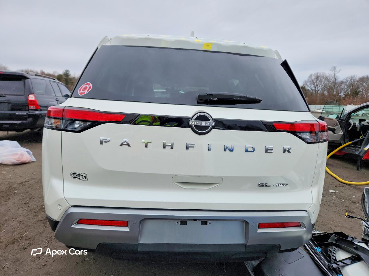Nissan Pathfinder 2024
