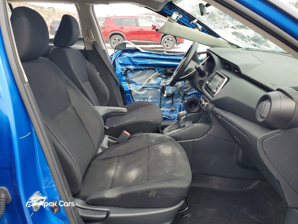 Nissan Kicks 2025