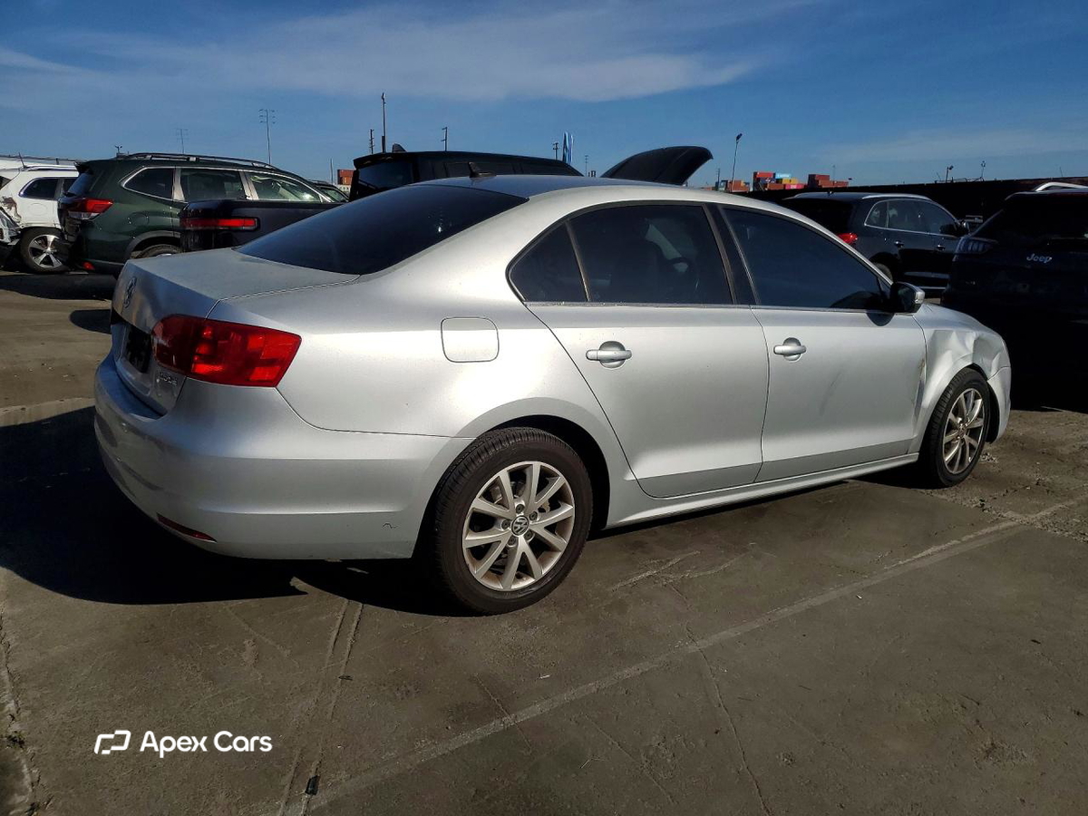 Volkswagen Jetta 2013