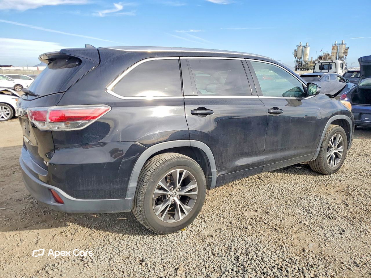 Toyota Highlander 2016