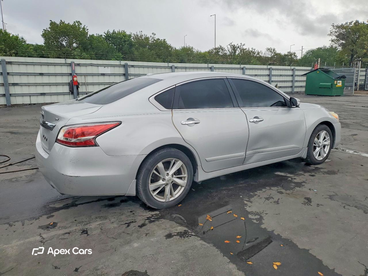 Nissan Altima 2015