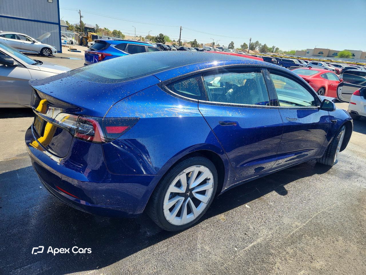 Tesla Model 3 2023