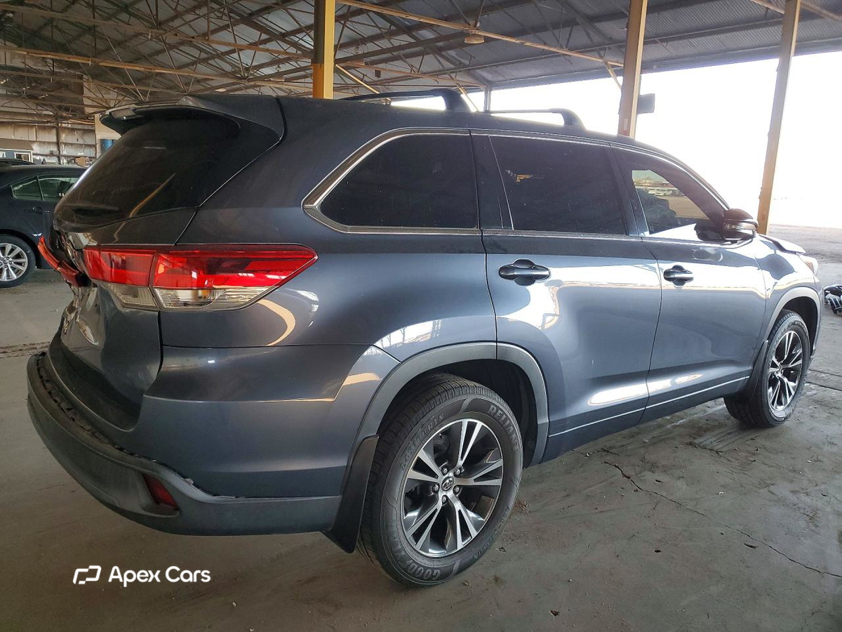 Toyota Highlander 2018