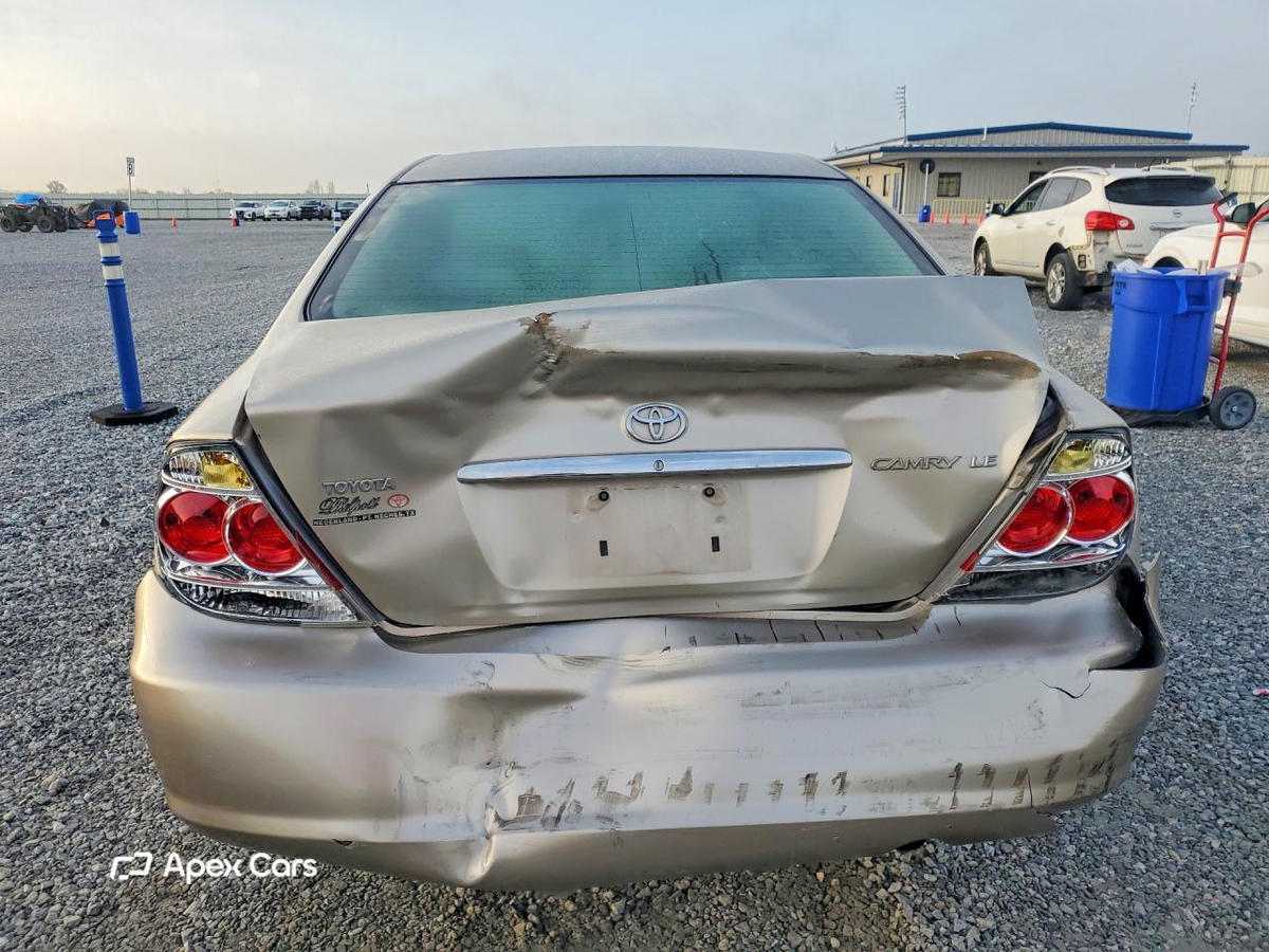 Toyota Camry 2005