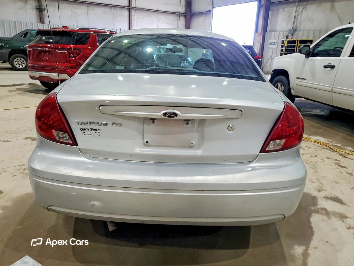 Ford Taurus 2005