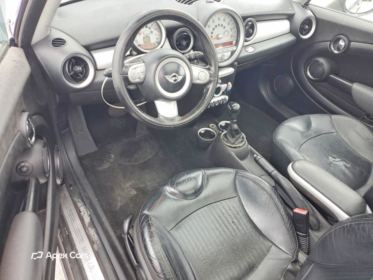 MINI Cooper 2010