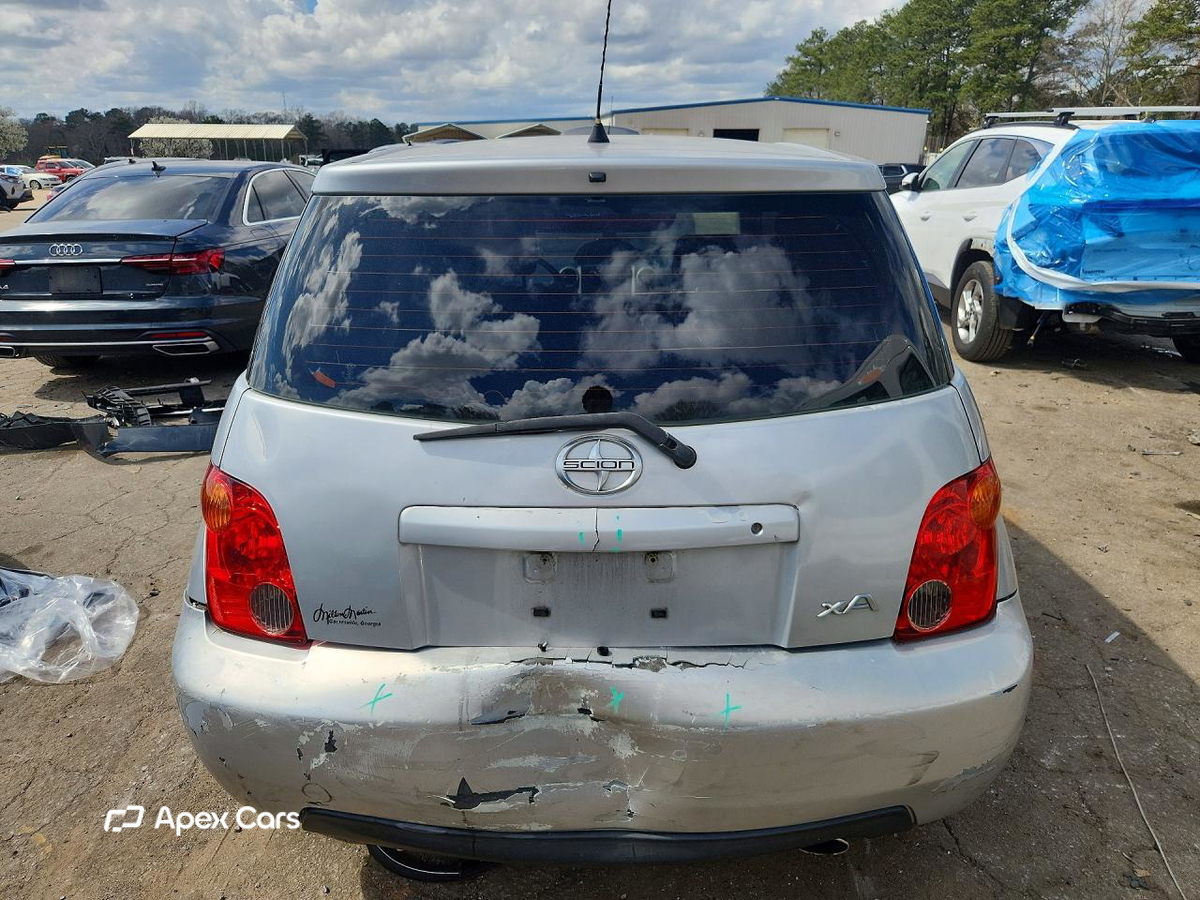 Scion xA 2005