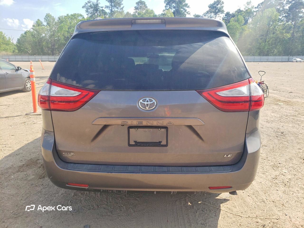Toyota Sienna 2015