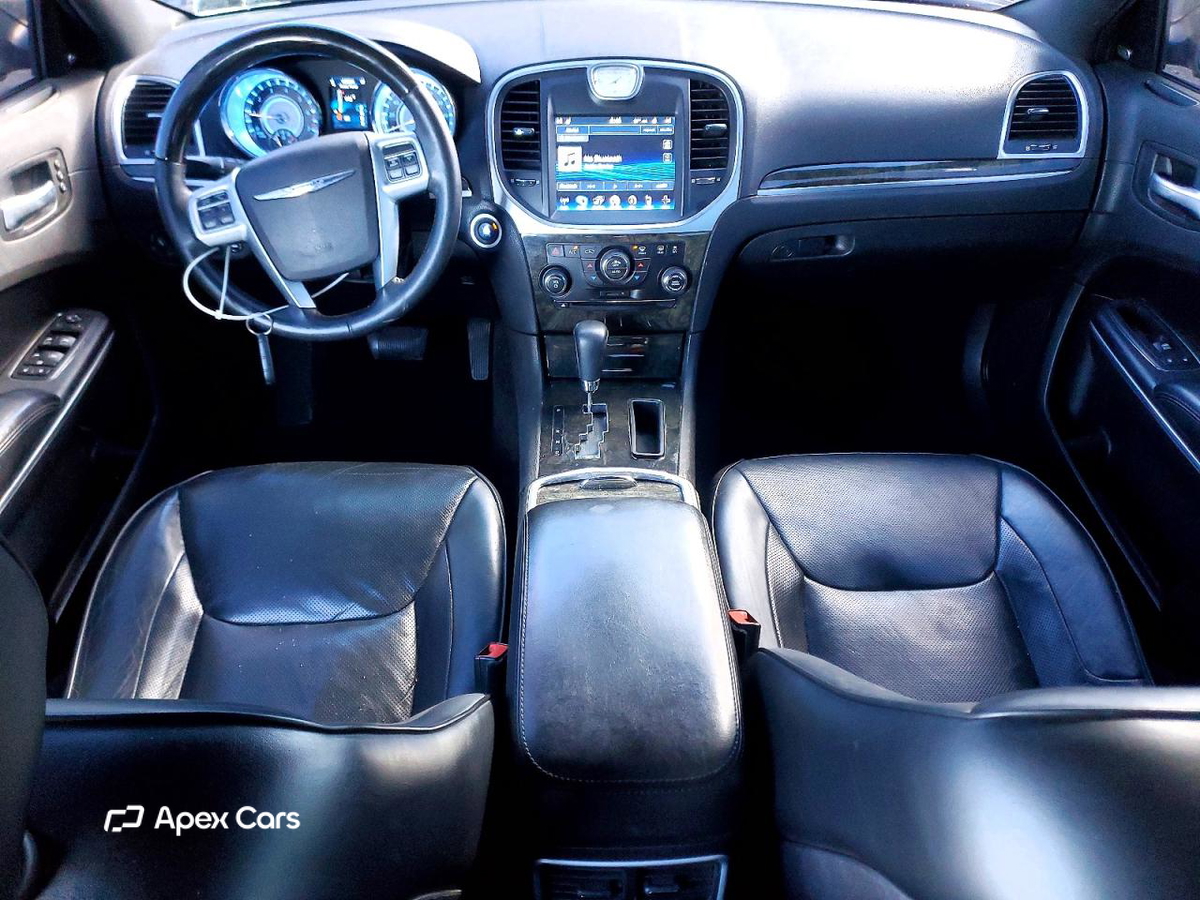 Chrysler 300 2013
