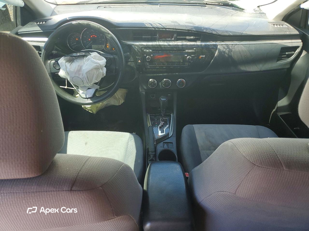Toyota Corolla 2015