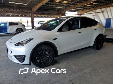 Tesla Model Y 2023 - Zdjęcie 1 z 14